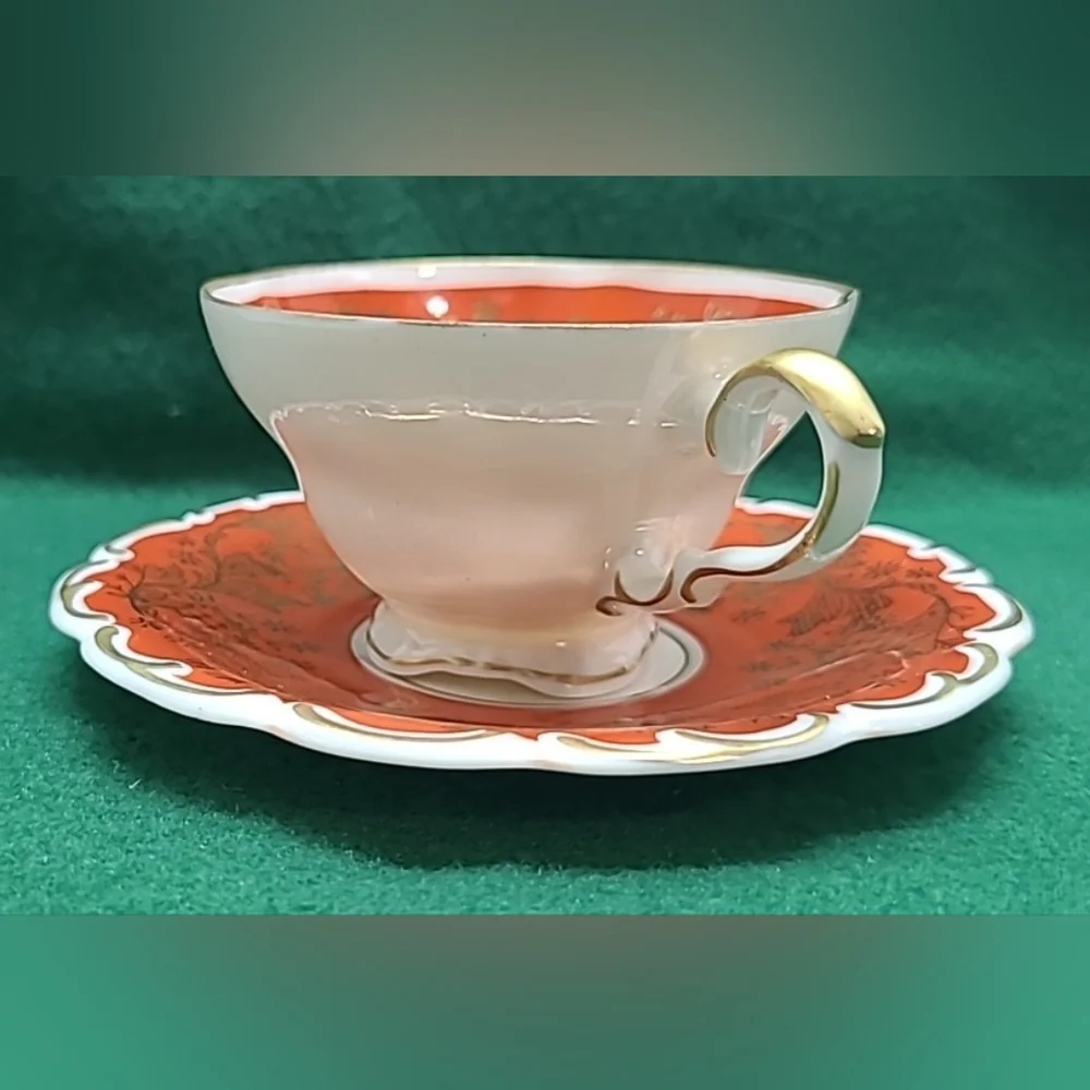 Tea Cup Saucer Lindner Kueps Bavaria Orange and White with gold Bone China‎ rare